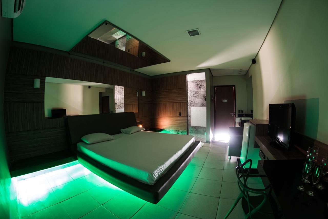 Village Motel (Adults Only) ฟอร์ตาเลซา ภายนอก รูปภาพ