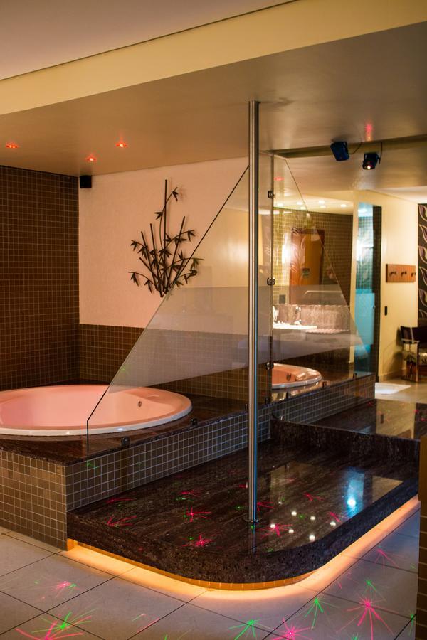 Village Motel (Adults Only) ฟอร์ตาเลซา ภายนอก รูปภาพ