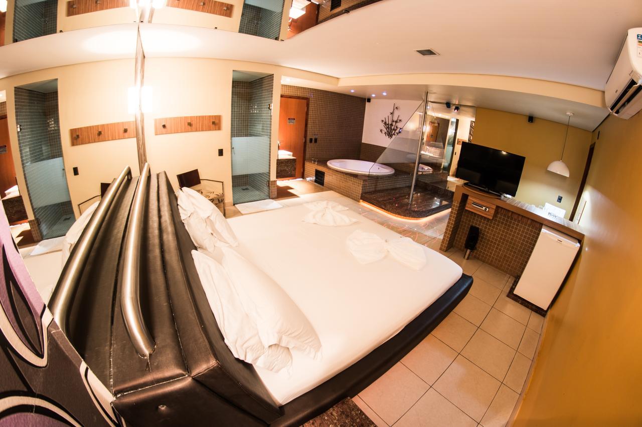 Village Motel (Adults Only) ฟอร์ตาเลซา ภายนอก รูปภาพ