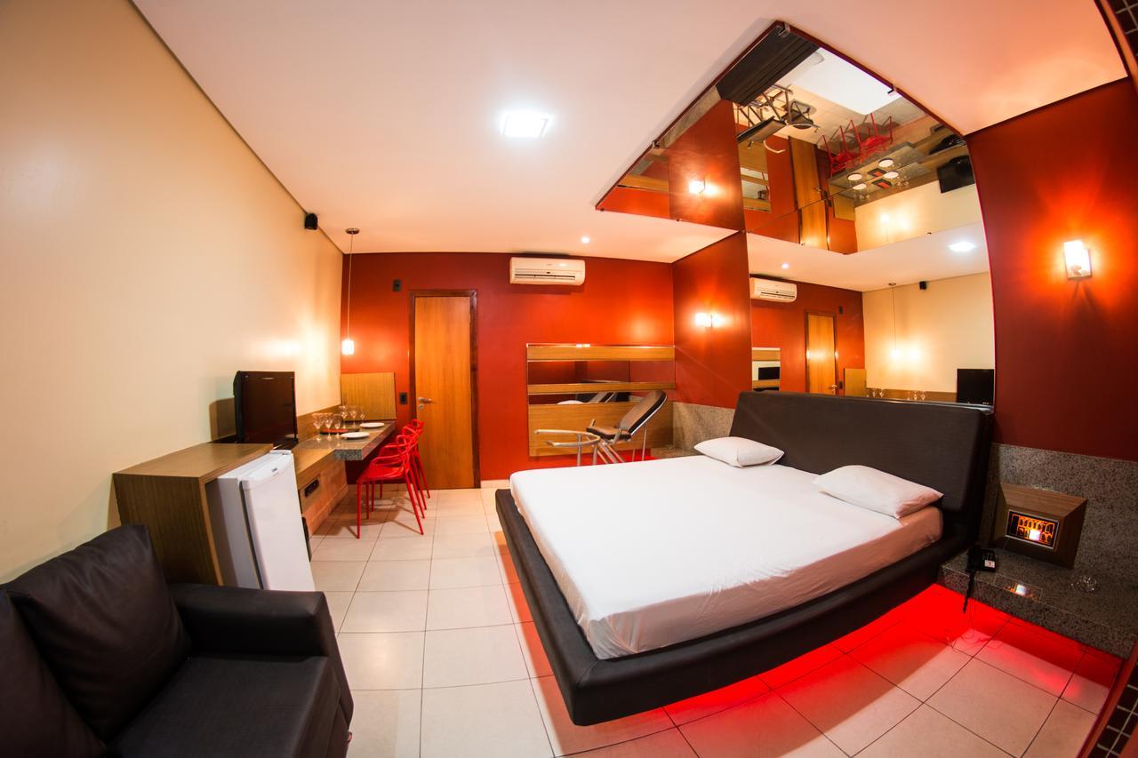 Village Motel (Adults Only) ฟอร์ตาเลซา ภายนอก รูปภาพ