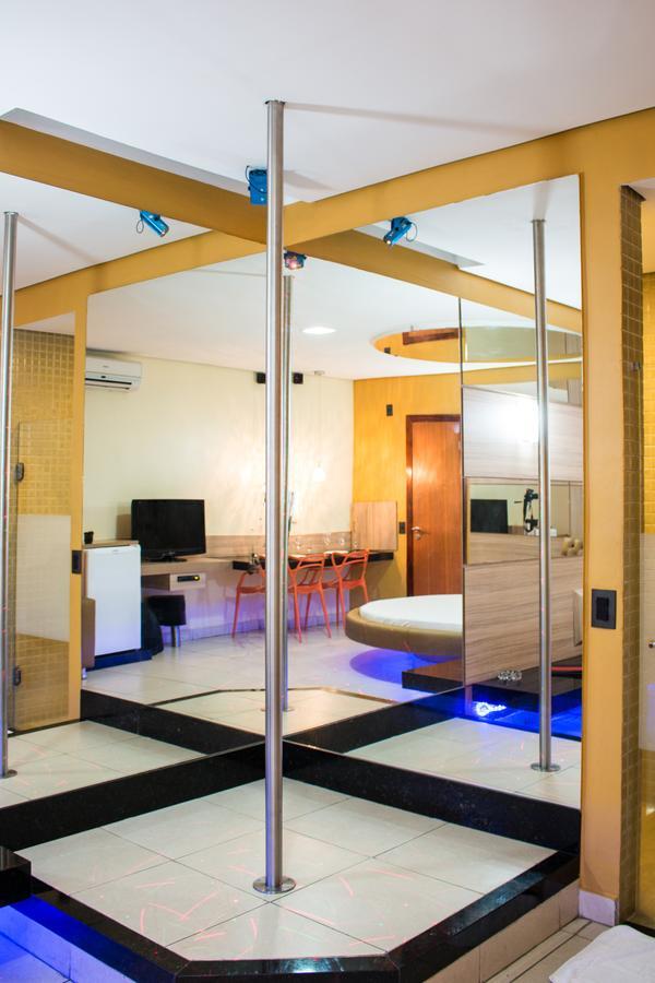 Village Motel (Adults Only) ฟอร์ตาเลซา ภายนอก รูปภาพ
